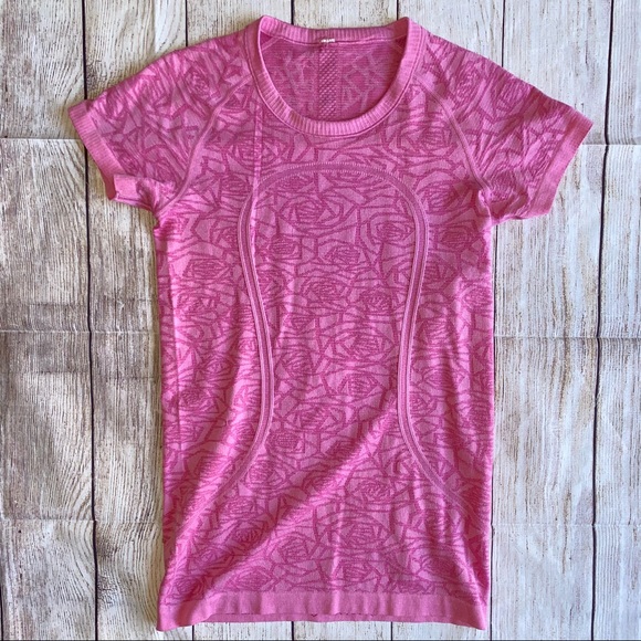 lululemon athletica Tops - Lululemon Swiftly Tech Short Sleeve 8